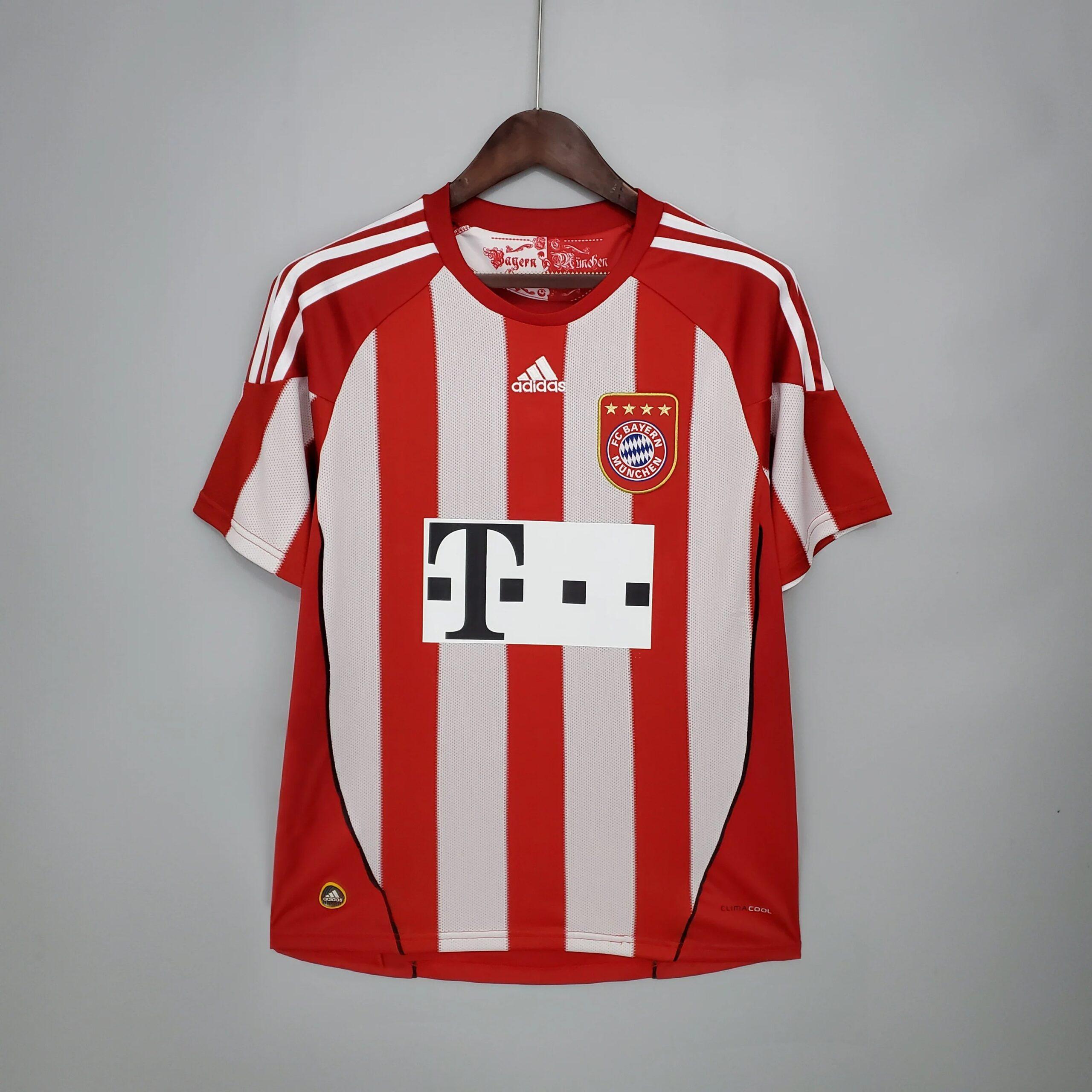 Bayern Munchen 2010-11 Home Jersey
