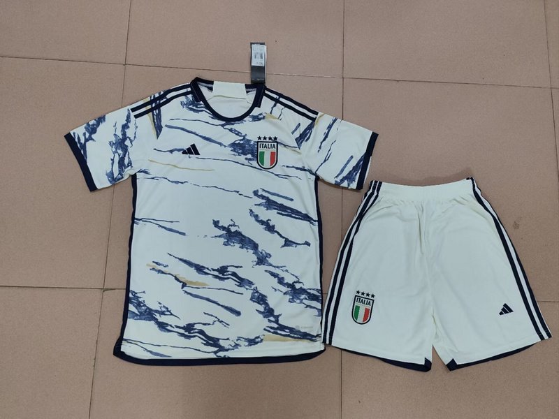 23-24 Italy away