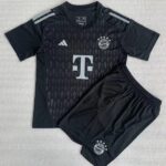 23-24 Bayern Black goalkeeper