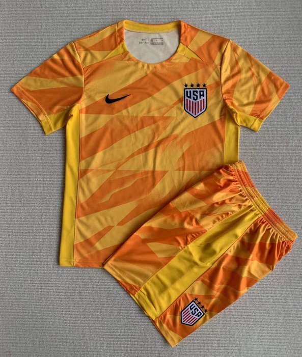 23-24 USA Women's Football Yellow Goalkeeper 23-24 USA Women's Football Yellow Goalkeeper