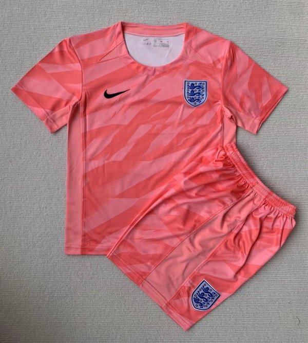23-24 England Women's Football Pink Goalkeeper 23-24 England Women's Football Pink Goalkeeper