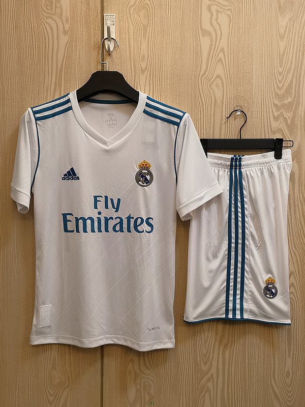 17-18 Real Madrid Home