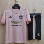 18-19 Manchester United away