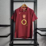 Arsenal 2005-2006 Home jersey