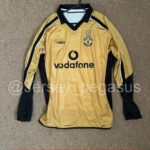 2001-2002 MANCHESTER UNITED LONG SLEEVE JERSEY