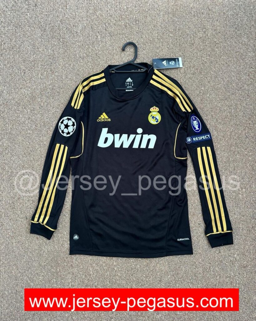 2011-2012 REAL MADRID AWAY LONG SLEEVE