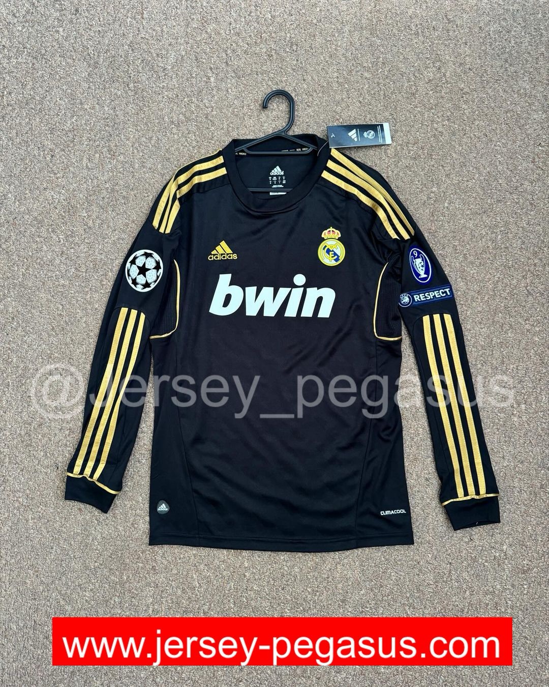 2011-2012 REAL MADRID AWAY LONG SLEEVE