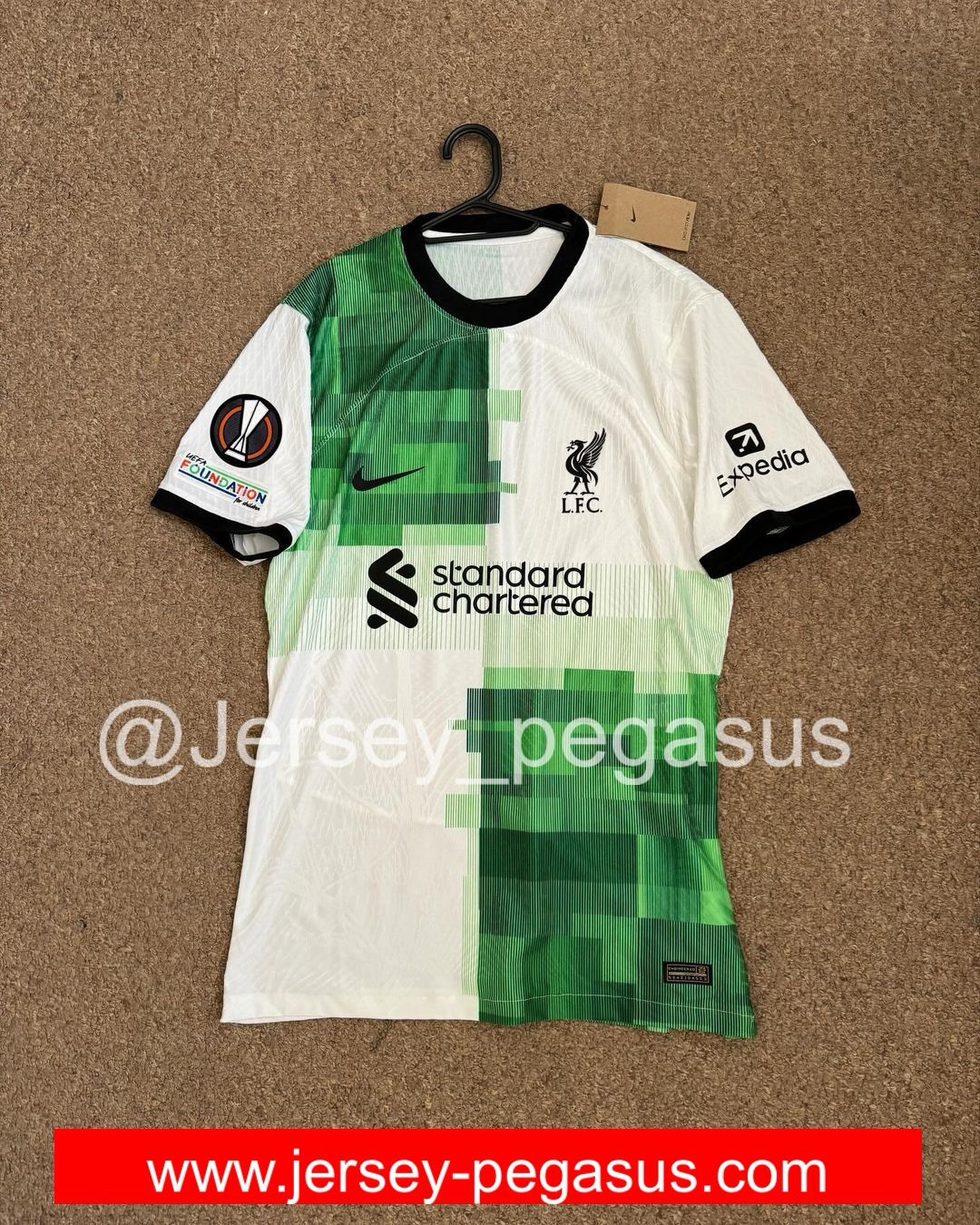 2023-2024 LIVERPOOL AWAY JERSEY