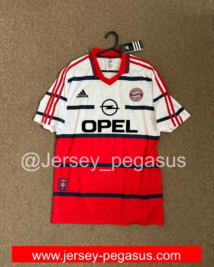 1998-2000 BAYERN MUNICH AWAY JERSEY