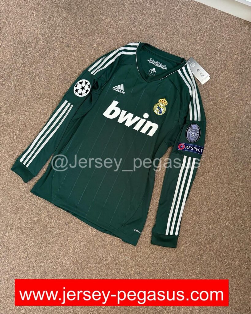 2012-2023 REAL MADRID THIRD AWAY LONG SLEEVE JERSEY