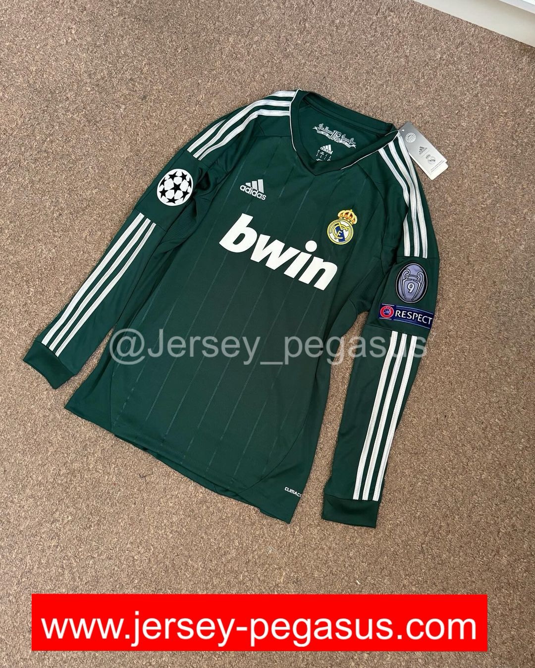2012-2023 REAL MADRID THIRD AWAY LONG SLEEVE JERSEY