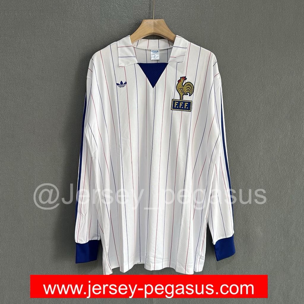 FRANCE 1980-1982 AWAY LONG SLEEVE FRANCE 1980-1982 AWAY LONG SLEEVE