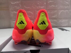 PREDATOR BOOTS