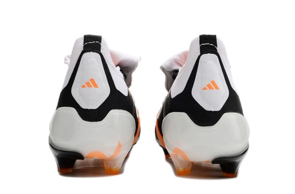 PREDATOR BOOTS