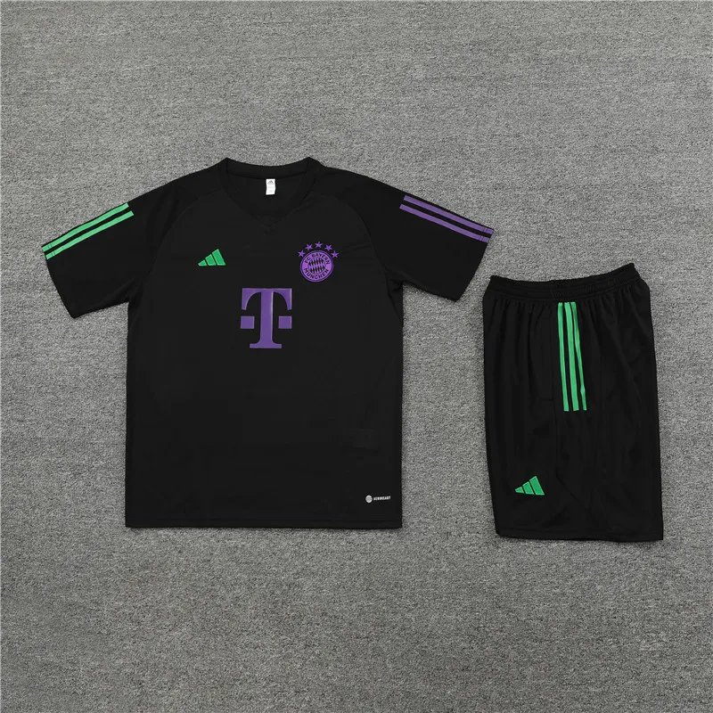 BAYERN MUNICH vest training suit 🔥