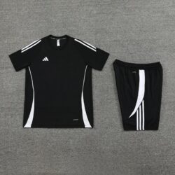 ADIDAS vest training suit 🔥