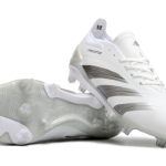PREDATOR BOOTS 🔥