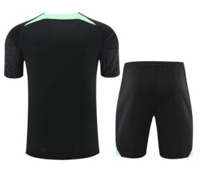 LIVERPOOL vest training suit