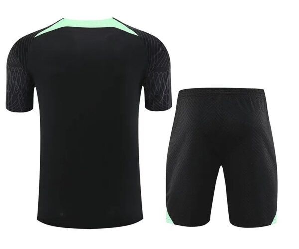 LIVERPOOL vest training suit