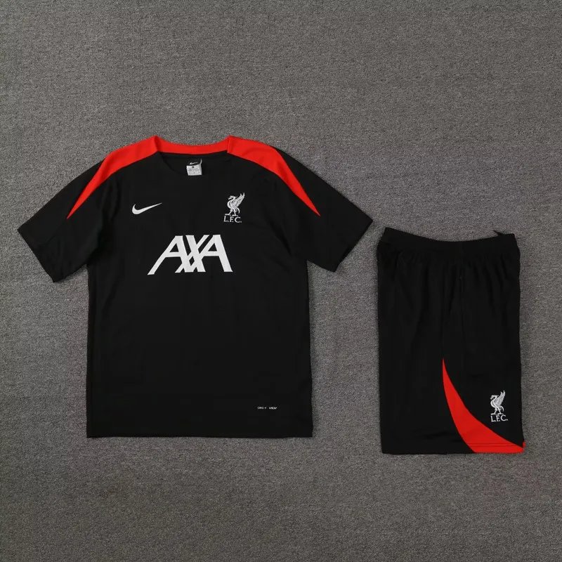 LIVERPOOL vest training suit 🔥 LIVERPOOL vest training suit 🔥