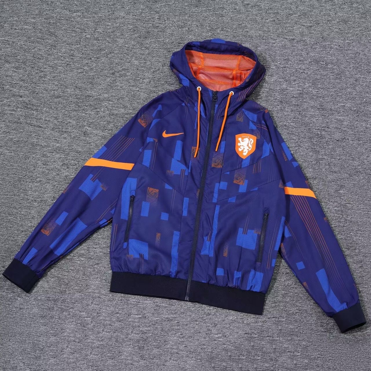NETHERLANDS WINDBREAKER
