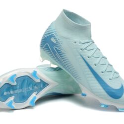 NIKE BOOTS