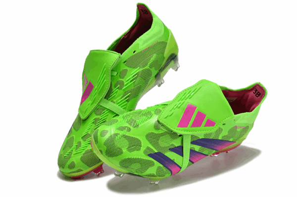 PREDATOR BOOTS