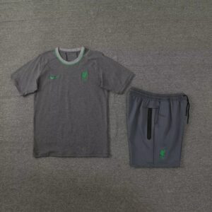 LIVERPOOL vest training suit