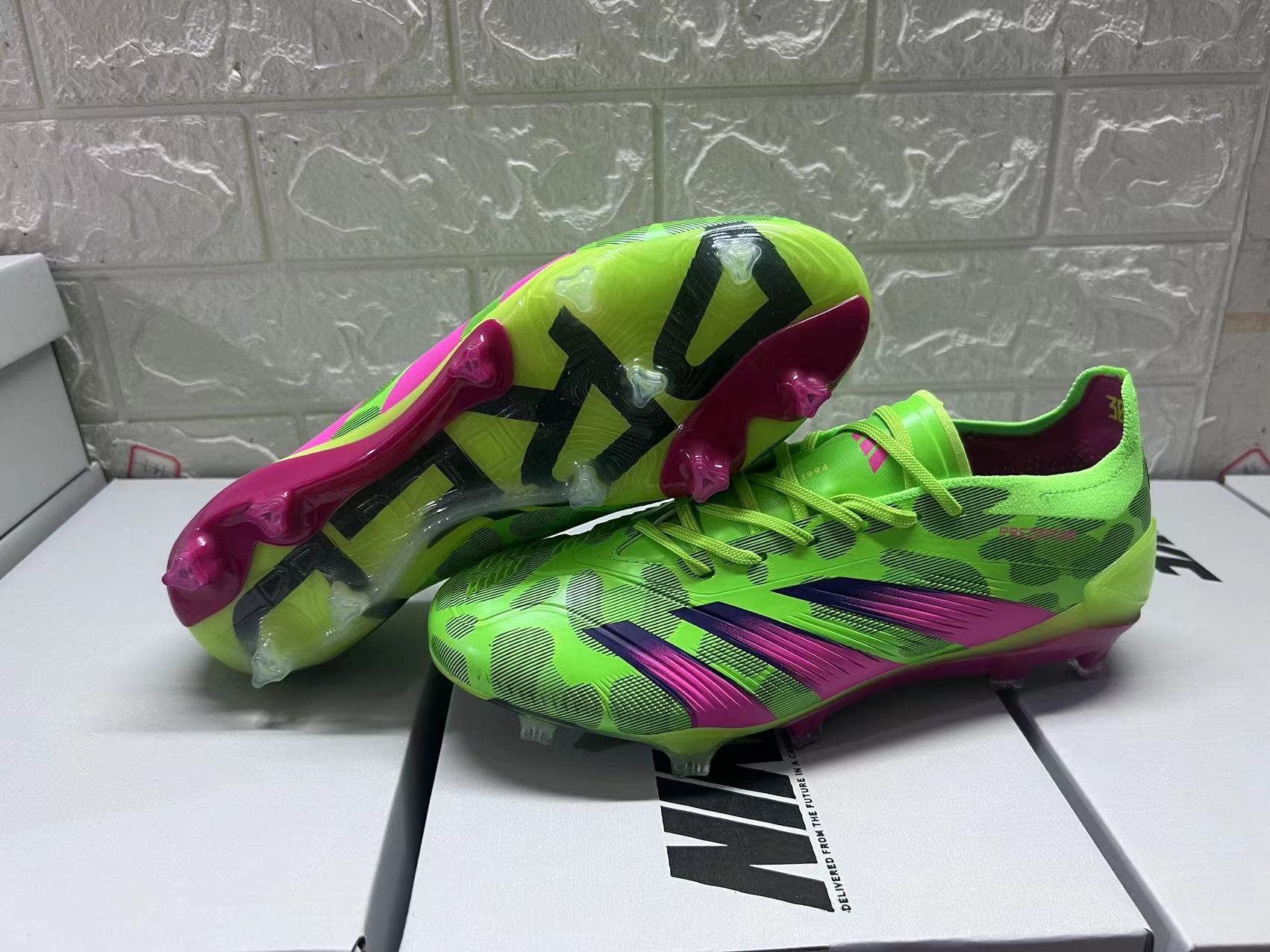 PREDATOR BOOTS 🔥