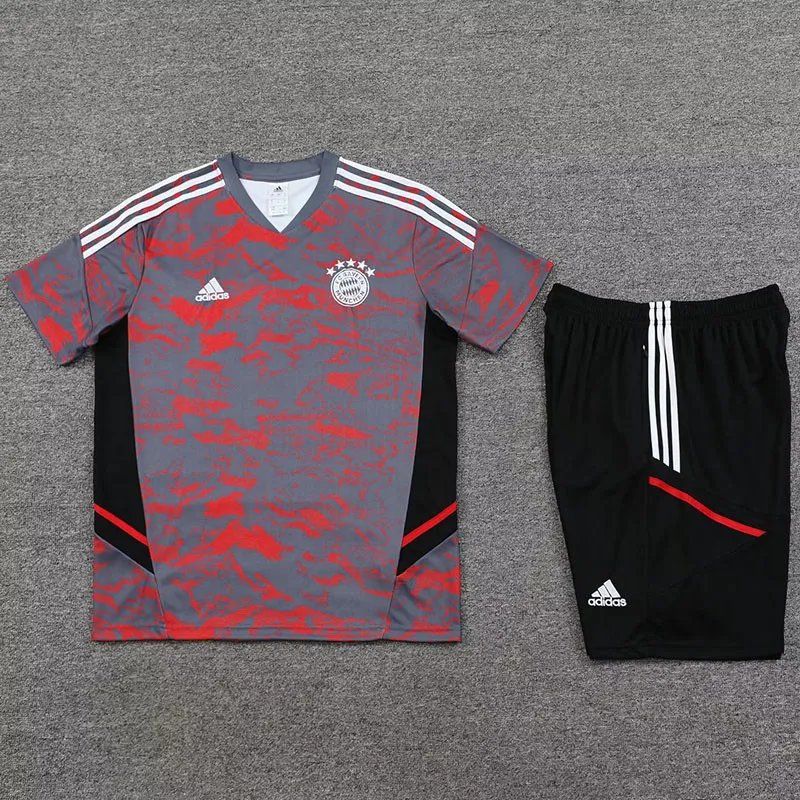 BAYERN MUNICH vest training suit 🔥