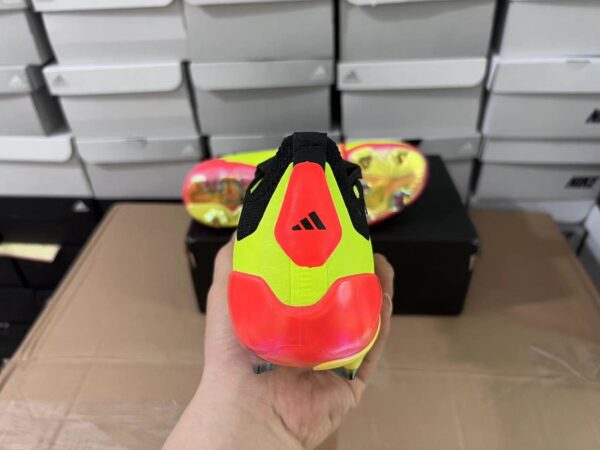 PREDATOR BOOTS