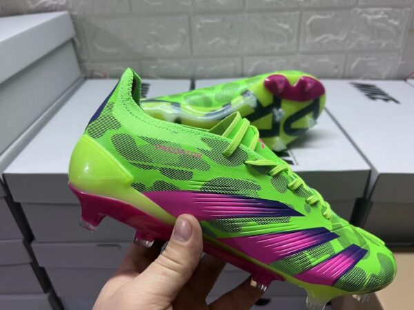 PREDATOR BOOTS