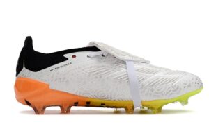 PREDATOR BOOTS