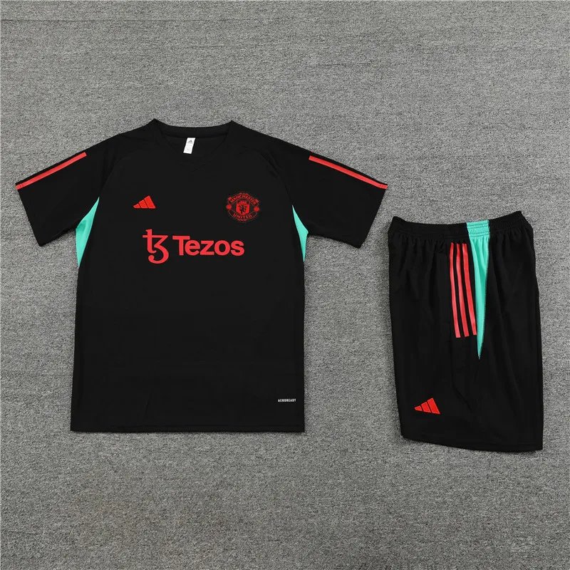 MANCHESTER UNITED vest training suit 🔥