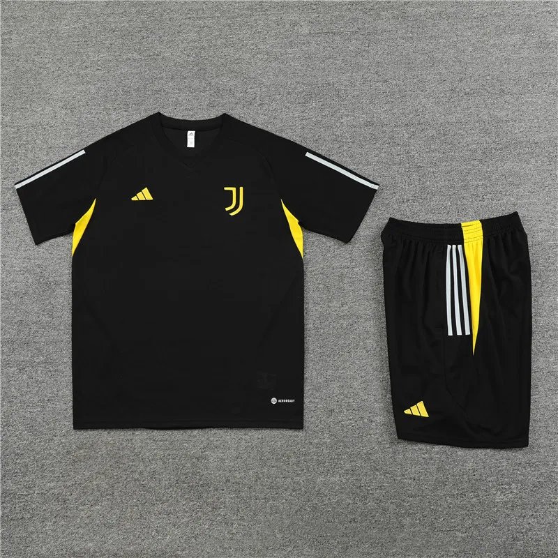 JUVENTUS vest training suit 🔥