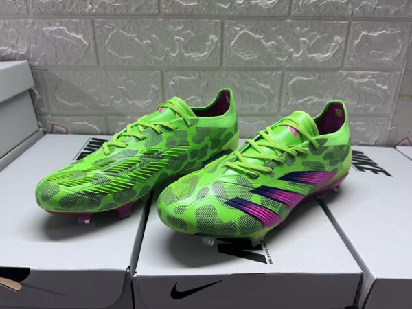 PREDATOR BOOTS
