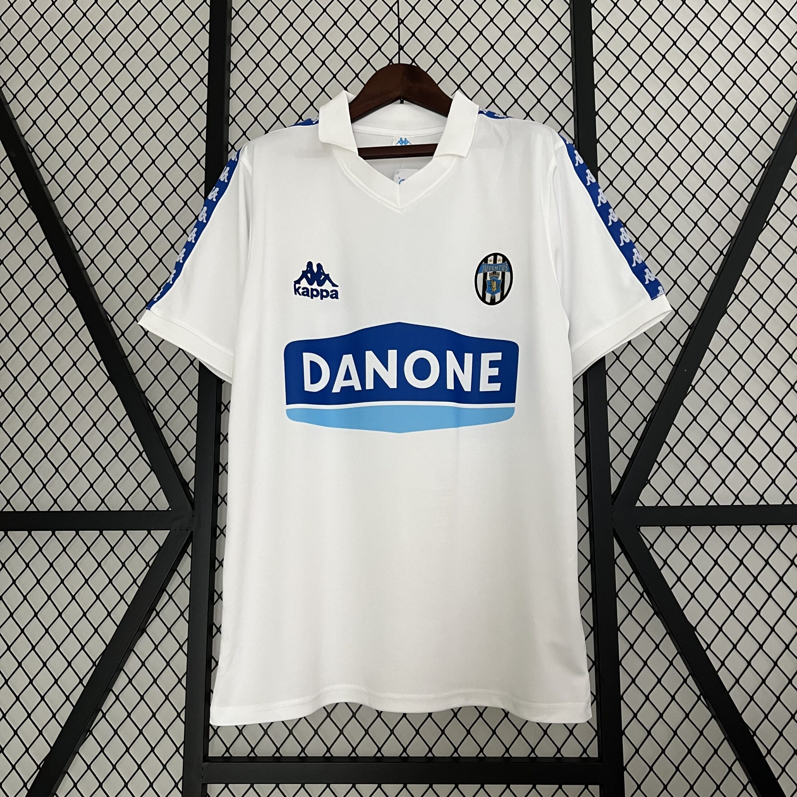 Juventus 90-92 white