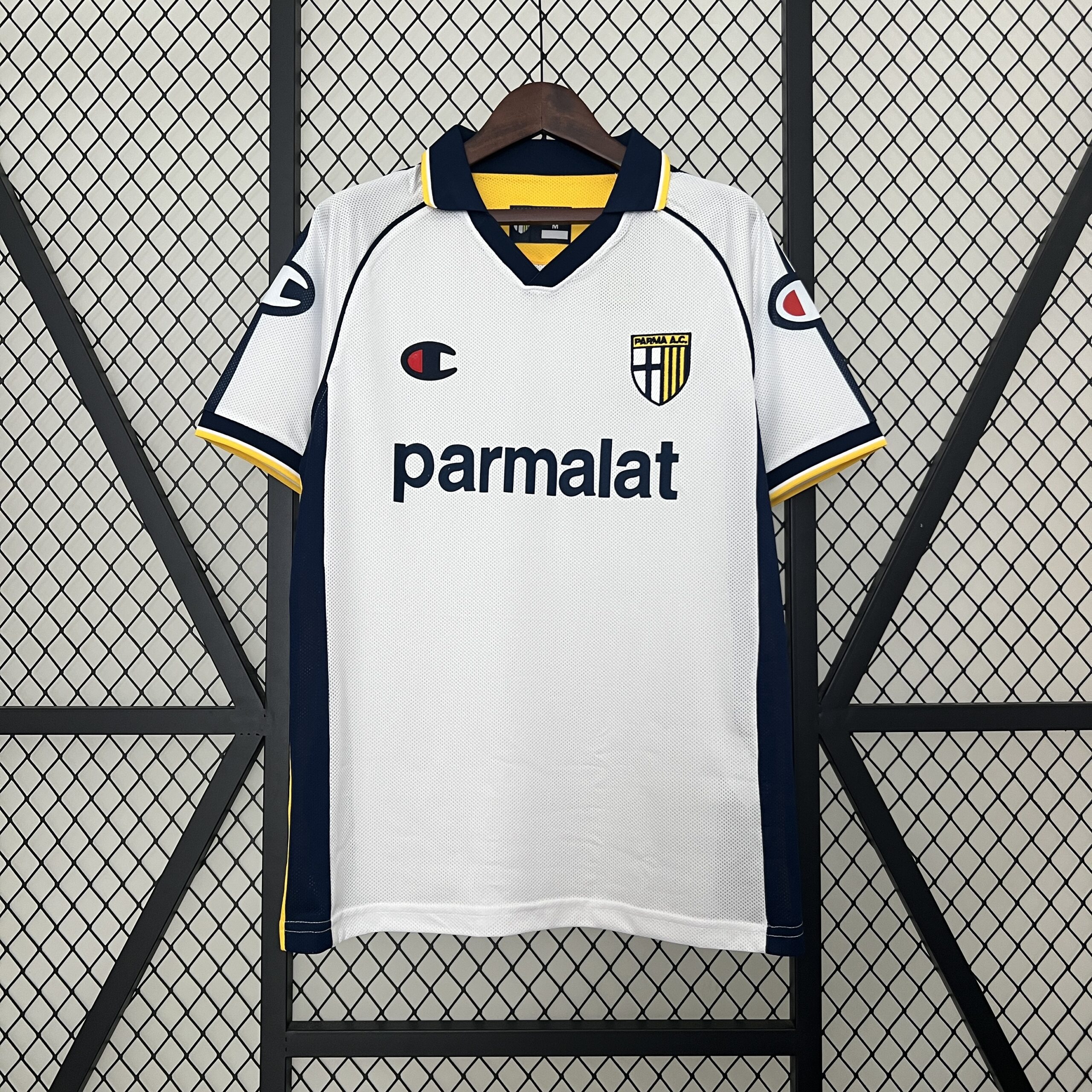 Parma 03-04 Away