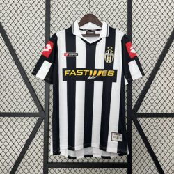 Juventus 01-02 Home