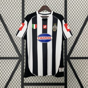 Juventus 02-03 Home