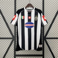 Juventus 02-03 Home