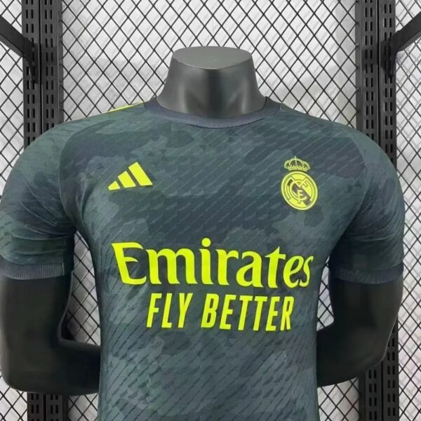 24 25 Real Madrid Special Player Version Soccer Jersey 3 1