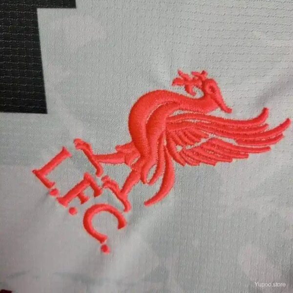 2425 Liverpool Special Edition 3