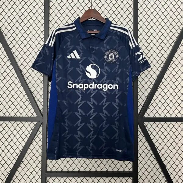 2425 Manchester United Away 3