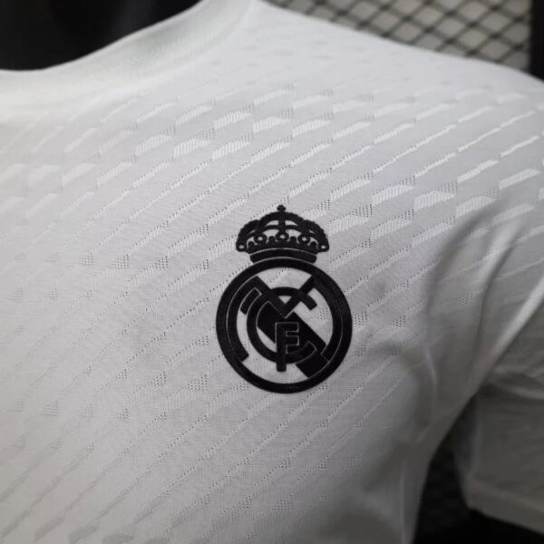 2425 Player Real Madrid Y3 Version White Soccer Jersey 7