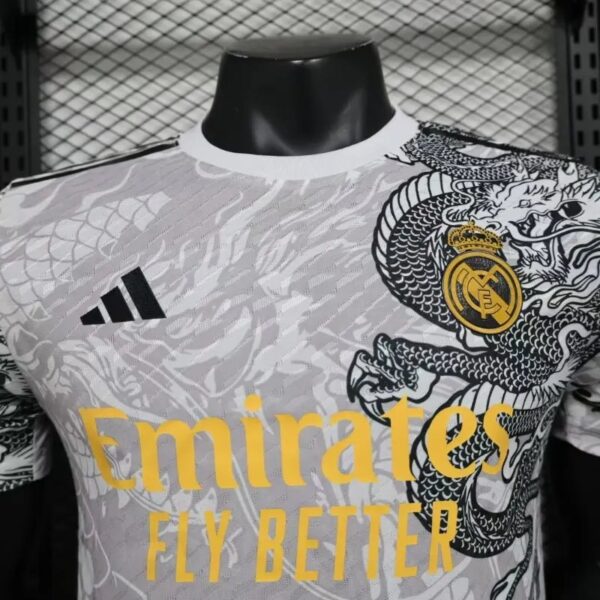 2425 Players Real Madrid Special Edition 6