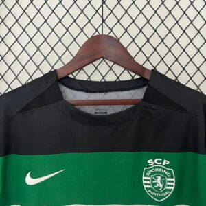 2425 Sporting Lisbon Soccer Jersey Home 7