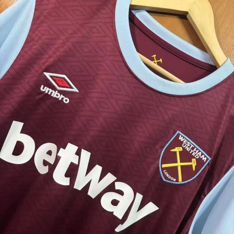 2425 West Ham United Soccer Jersey Home 5