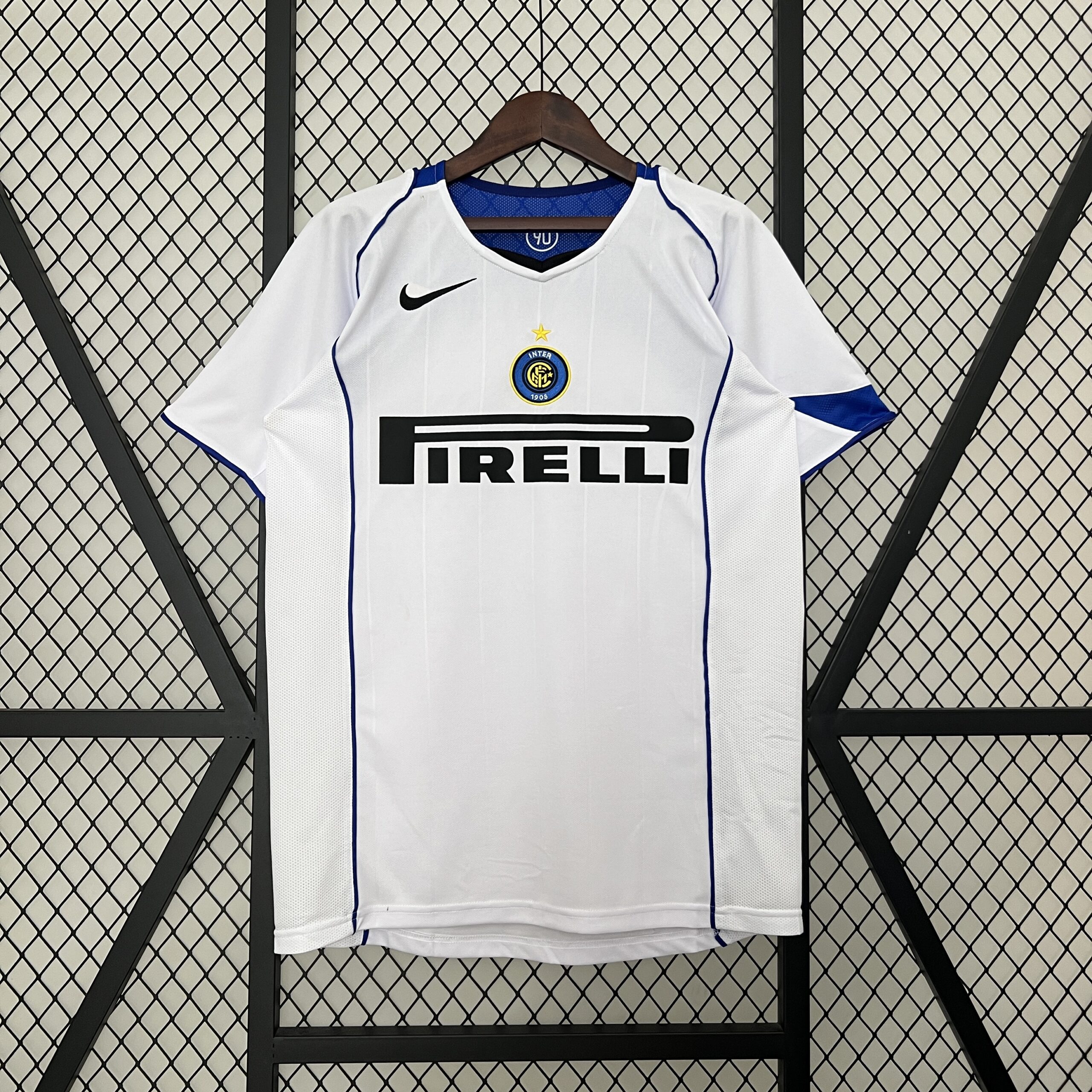 Inter Milan 04-05 Away Inter Milan 04-05 Away