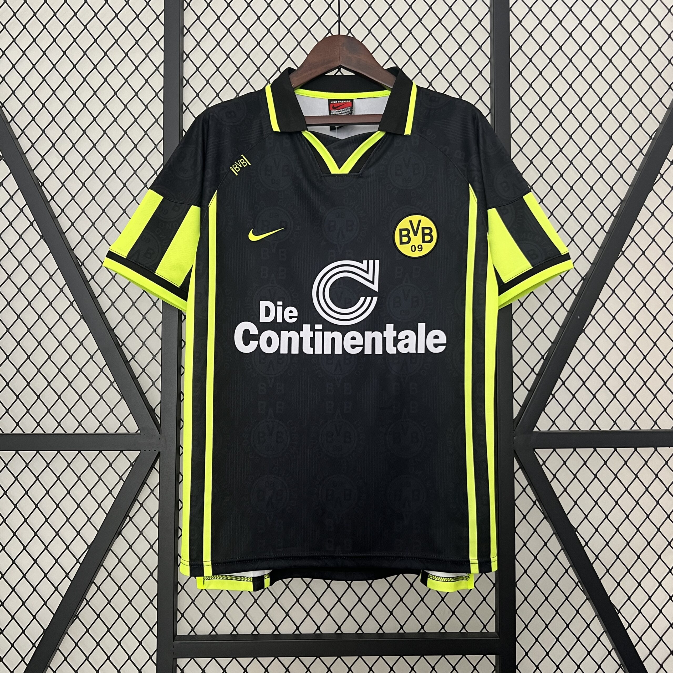 Dortmund 96-97 Away Dortmund 96-97 Away